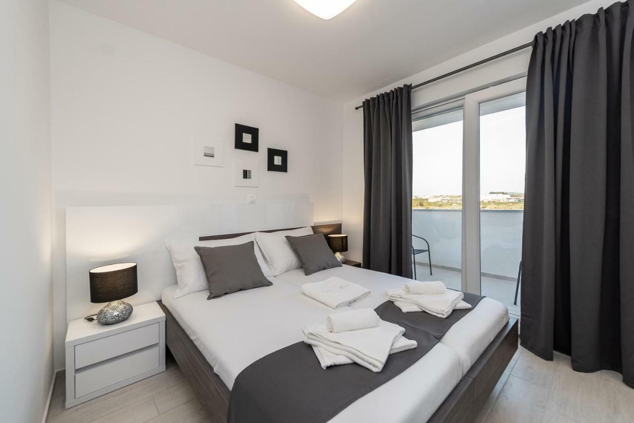 Apartments&Rooms Pool Villas Maris Novalja Exterior foto