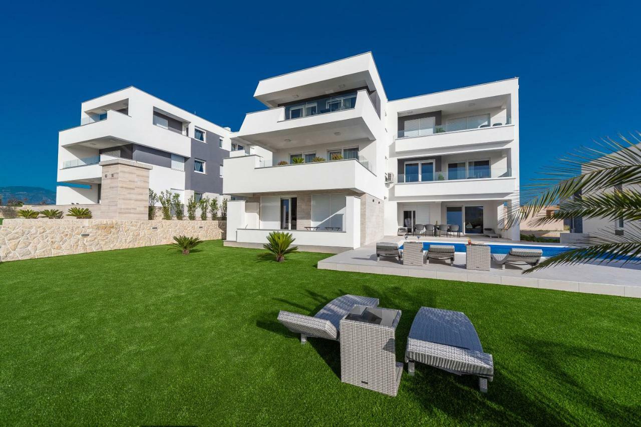 Apartments&Rooms Pool Villas Maris Novalja Exterior foto
